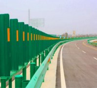 交通護(hù)欄可以放置在哪些區(qū)域？